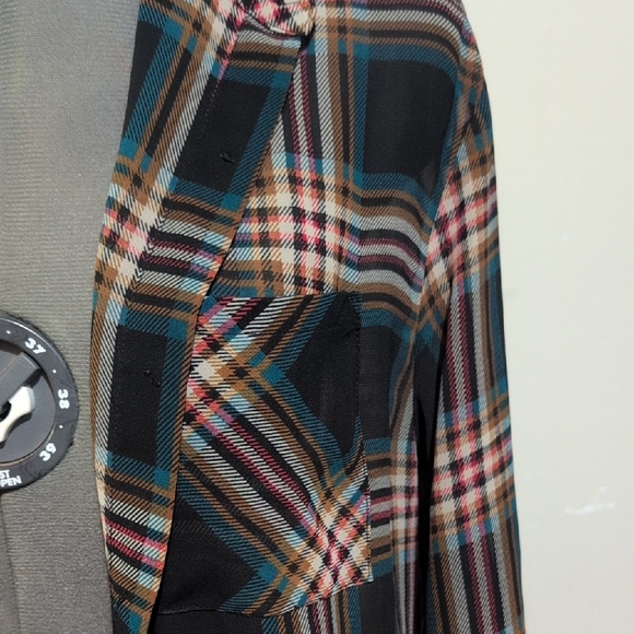 Decree Multicolor Plaid Shirt - Picture 2 of 7